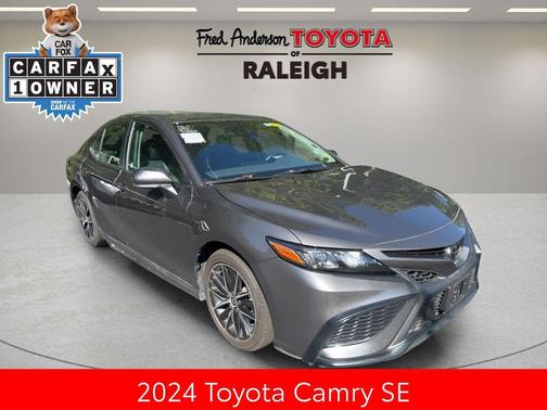 2024 Toyota Camry SE