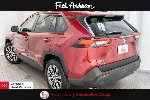 2021 Toyota RAV4 XLE Premium
