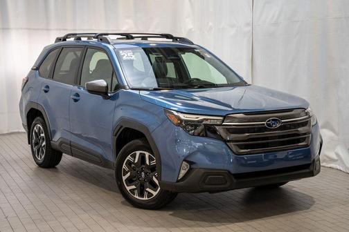 2025 Subaru Forester Premium
