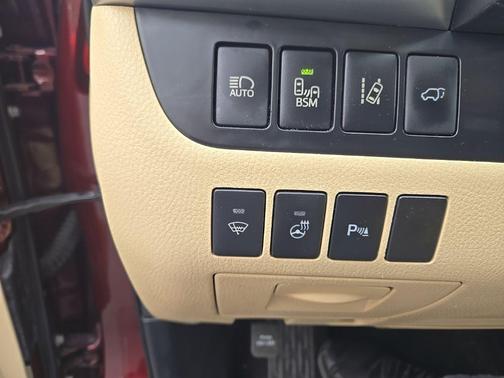 2014 Toyota Highlander Limited Platinum