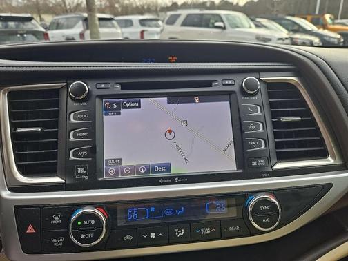 2014 Toyota Highlander Limited Platinum