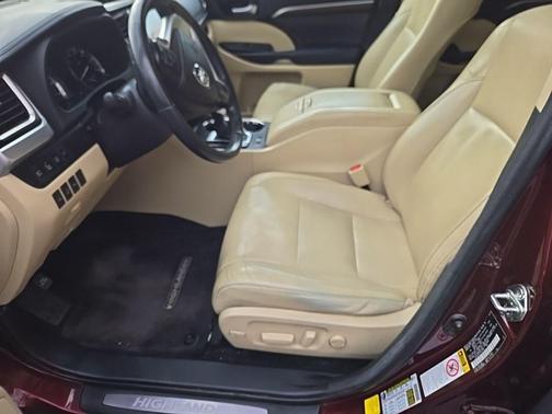 2014 Toyota Highlander Limited Platinum