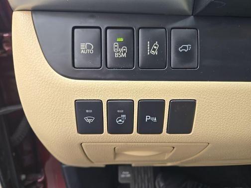 2014 Toyota Highlander Limited Platinum