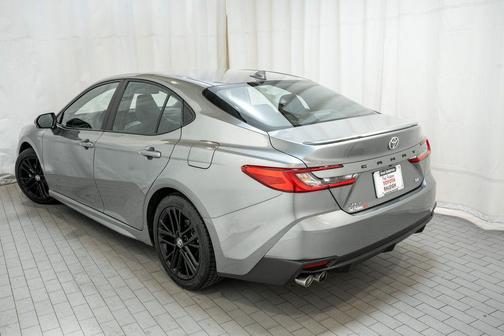 Heavy Metal 2025 Toyota Camry SE