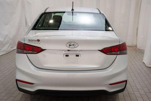 2022 Hyundai Accent SE