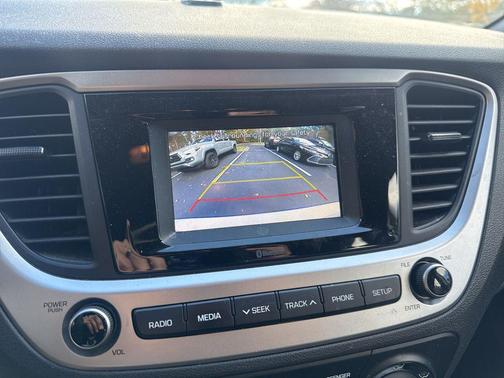 2022 Hyundai Accent SE