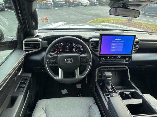 2025 Toyota Tundra SR5