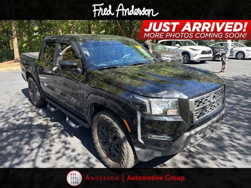 2022 Nissan Frontier SV