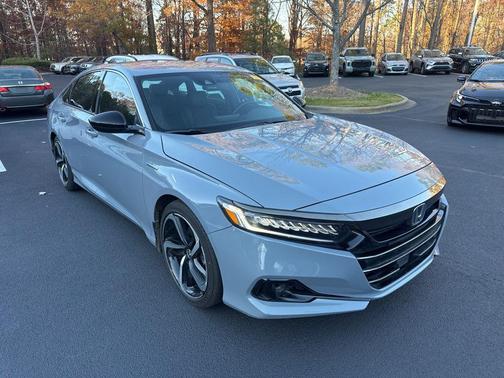 2022 Honda Accord Hybrid Base