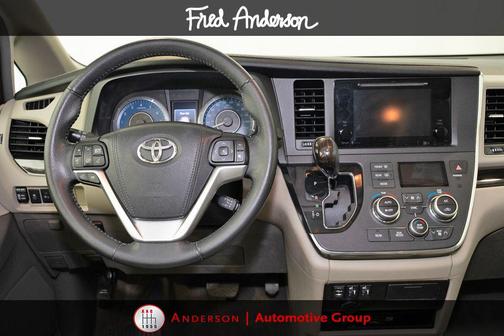 2015 Toyota Sienna XLE Premium