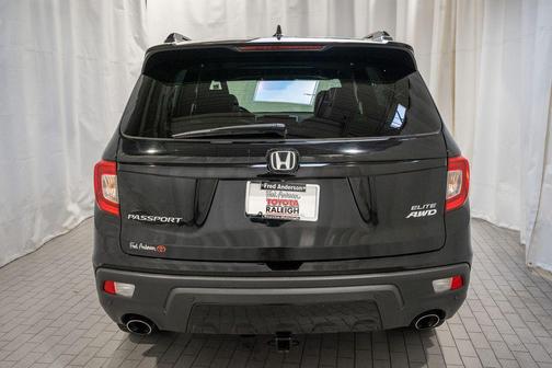 2019 Honda Passport Elite