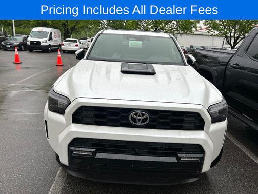 Wind Chill Pearl 2026 Toyota 4Runner TRD Sport Premium