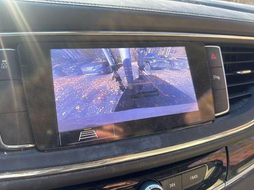 2021 Buick Enclave FWD Essence