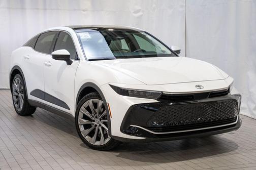 2023 Toyota Crown Limited