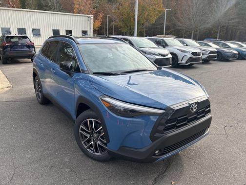 2026 Toyota Corolla Cross XLE