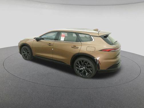 2025 Toyota Crown Signia Limited