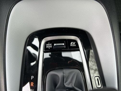 Wind Chill Pearl 2026 Toyota Corolla Hybrid SE