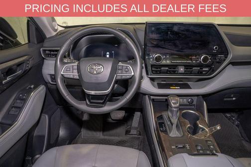 Celestial Silver Metallic 2024 Toyota Highlander Hybrid Platinum