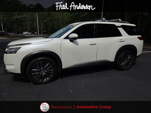 Pearl White Tricoat 2022 Nissan Pathfinder SL 2WD
