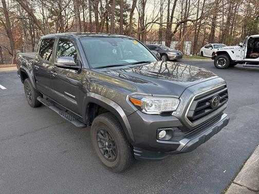 2022 Toyota Tacoma SR5