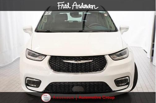 2022 Chrysler Pacifica Hybrid Touring L