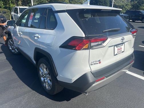 2025 Toyota RAV4 Limited
