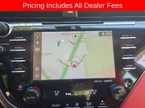Wind Chill Pearl/Midnight Black Metallic 2019 Toyota Camry XSE