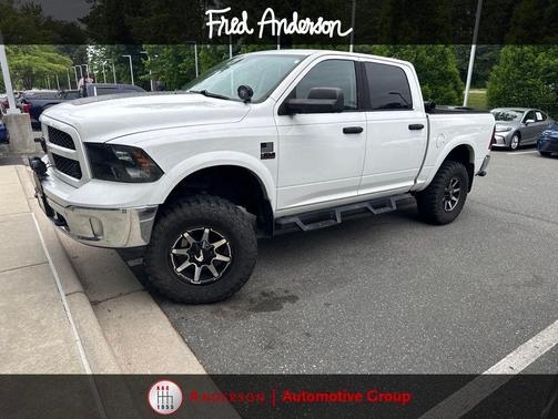 Bright White Clearcoat 2014 RAM 1500 Outdoorsman