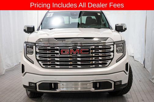 White Frost Tricoat 2023 GMC Sierra 1500 Denali