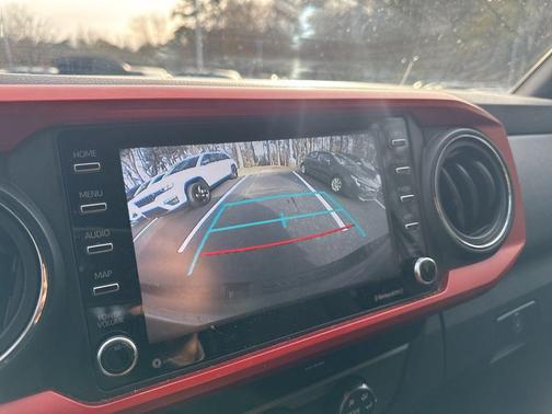 2020 Toyota Tacoma TRD Sport