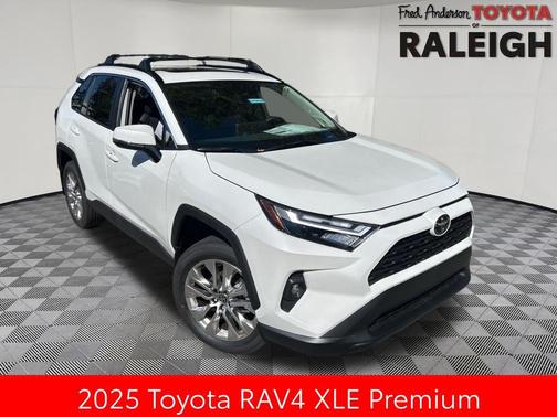 2025 Toyota RAV4 XLE Premium