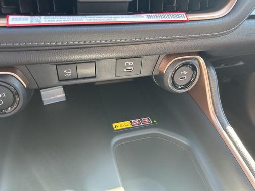 2026 Toyota Grand Highlander Hybrid Platinum MAX