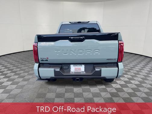 2025 Toyota Tundra Hybrid Platinum