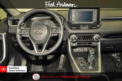 2022 Toyota RAV4 Hybrid XLE Premium