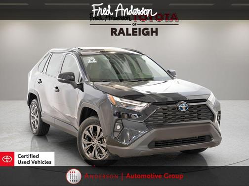 2022 Toyota RAV4 Hybrid XLE Premium