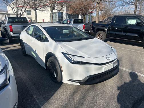 2026 Toyota Prius LE