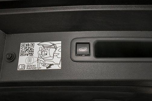 Magnetic Gray Metallic 2024 Toyota Highlander Platinum