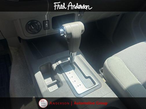 Glacier White 2017 Nissan Frontier S