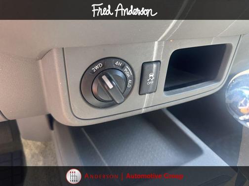 Glacier White 2017 Nissan Frontier S