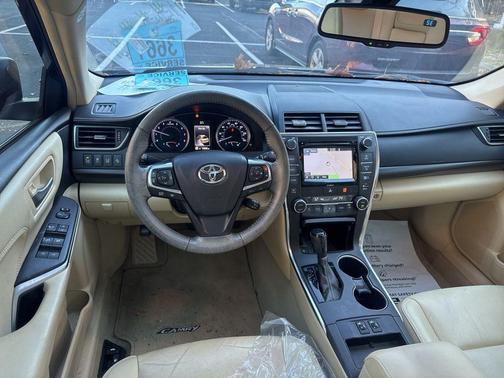 2017 Toyota Camry XLE