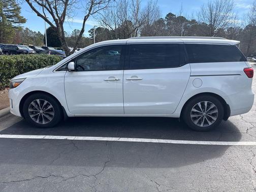 2016 Kia Sedona SX