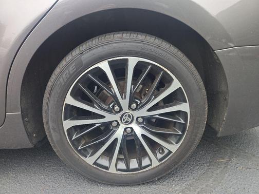 Predawn Gray Mica 2020 Toyota Camry SE