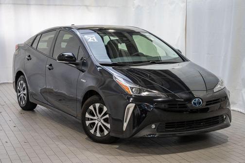 2021 Toyota Prius LE