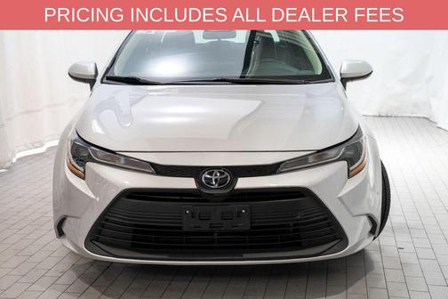 Classic Silver Metallic 2024 Toyota Corolla LE