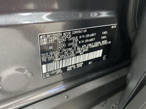 2025 Toyota RAV4 Hybrid LE