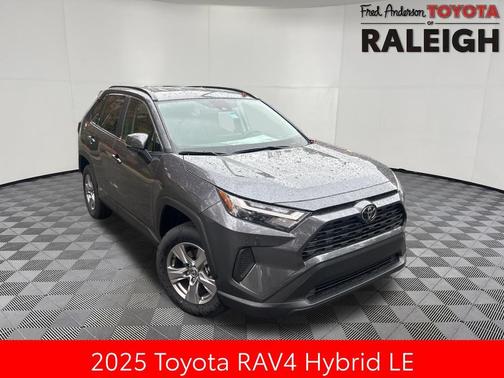2025 Toyota RAV4 Hybrid LE
