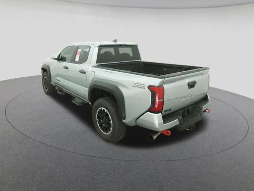 2026 Toyota Tacoma Hybrid TRD Off Road