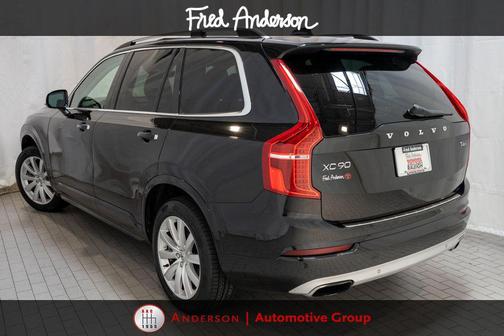 Onyx Black Metallic 2016 Volvo XC90 T6 Momentum