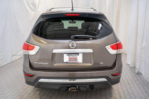 2015 Nissan Pathfinder SL