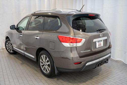 2015 Nissan Pathfinder SL